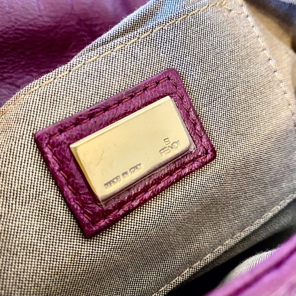 Fendi Baguette Bag - Picture 13 of 16